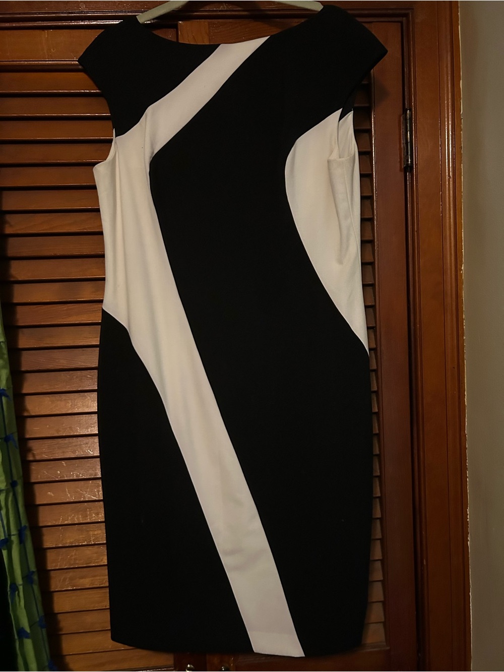 Lauren Ralph Lauren Black and White Colorblock Midi Dress